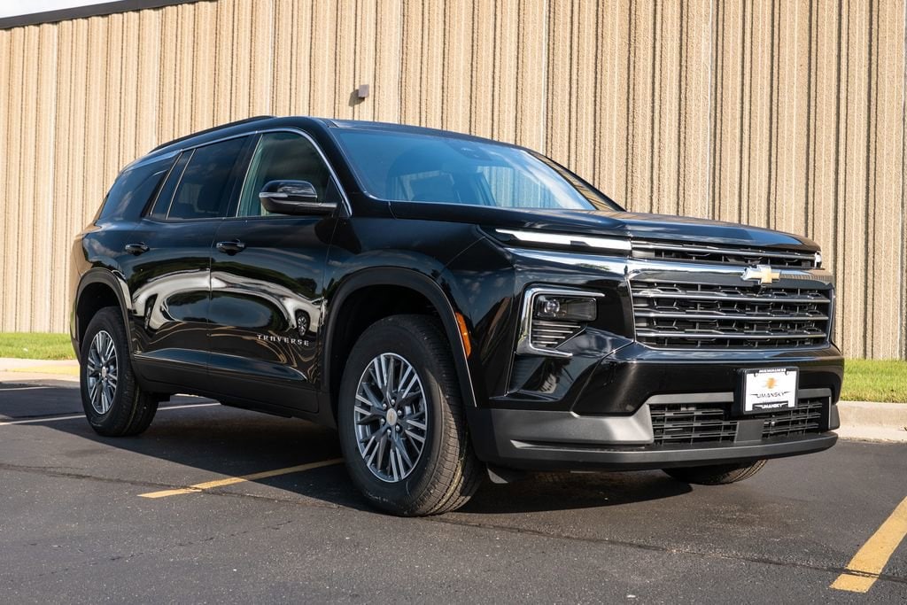 New 2026 Chevrolet Traverse LT SUV