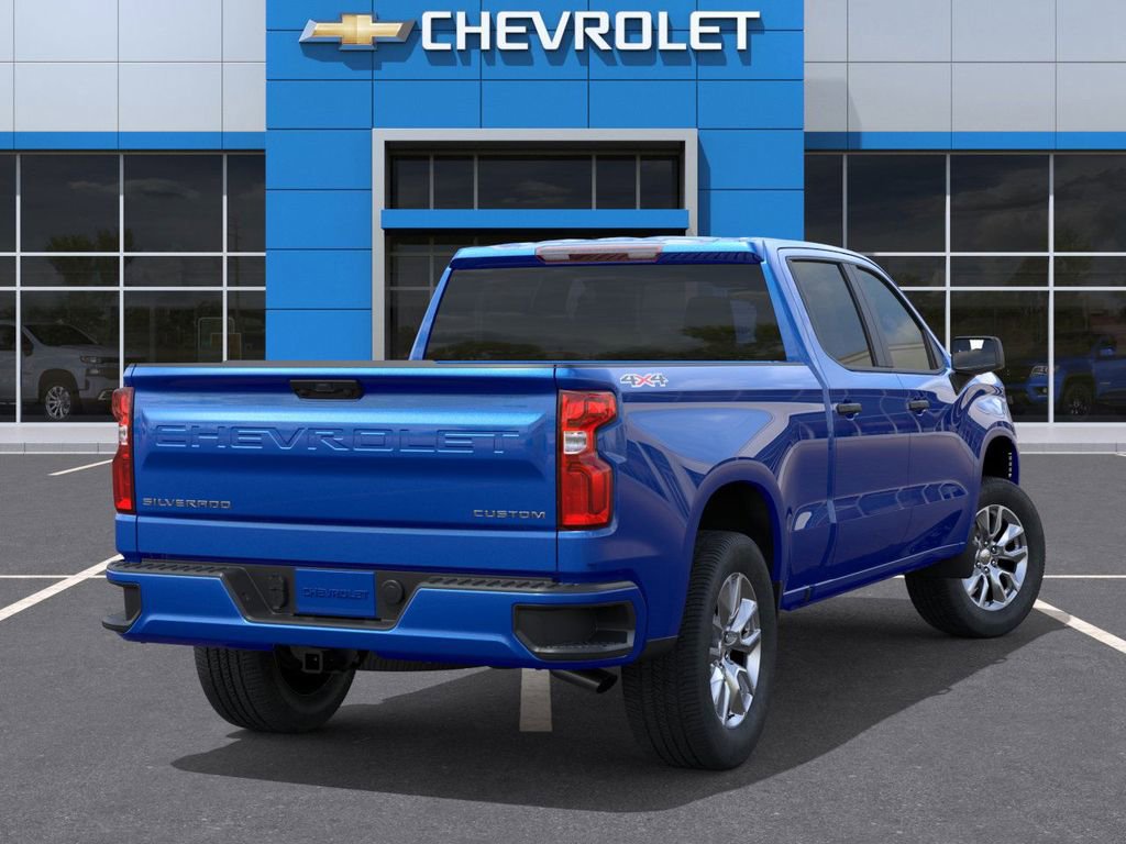 2026 Chevrolet Silverado 1500 Custom photo 4