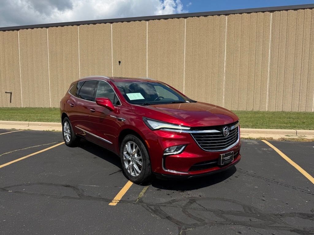 Used 2023 Buick Enclave Essence SUV