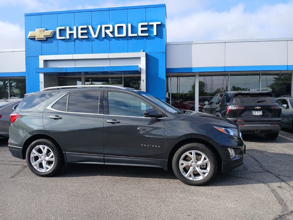 2020 Chevrolet Equinox LT photo 2