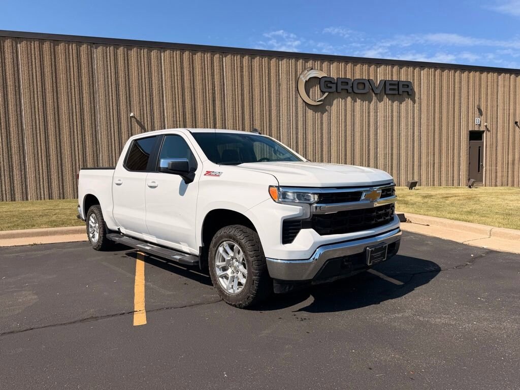Used 2024 Chevrolet Silverado 1500 LT Truck