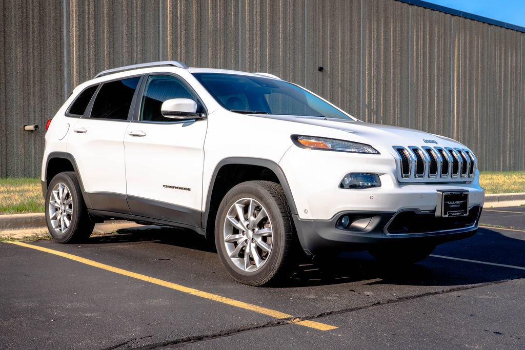 Certified 2017 Jeep Cherokee Limited with VIN 1C4PJMDS8HD214169 for sale in Glendale, WI