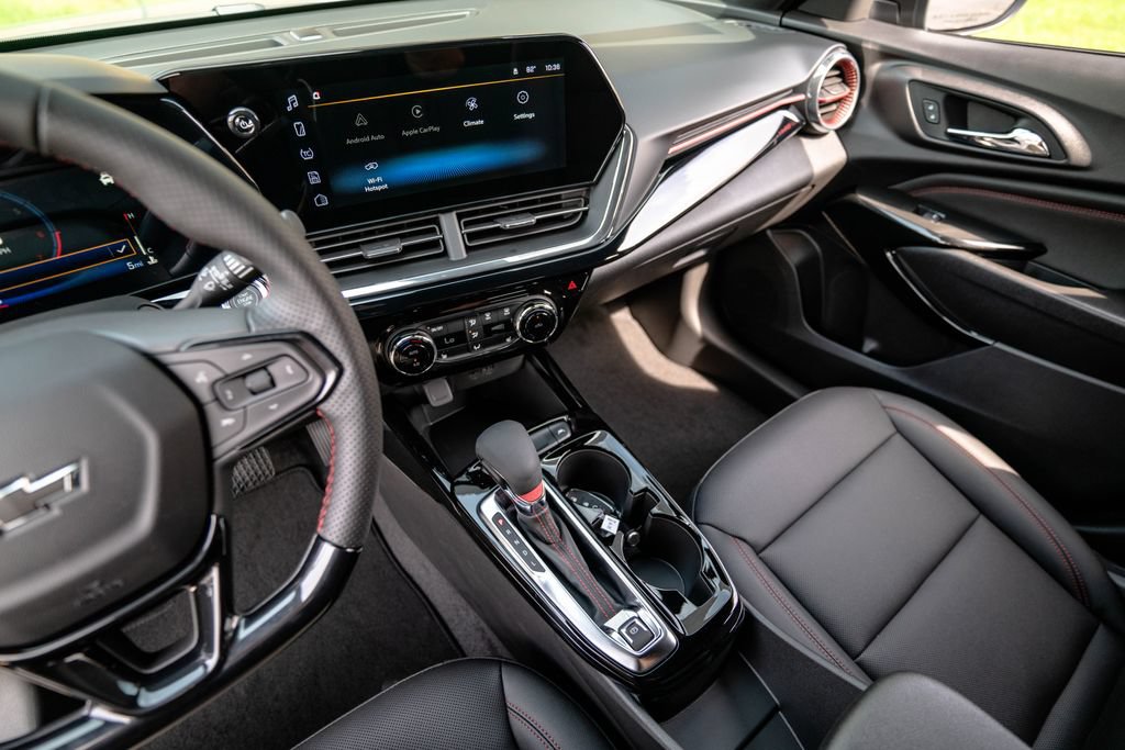 2026 Chevrolet Trax RS - Photo 25