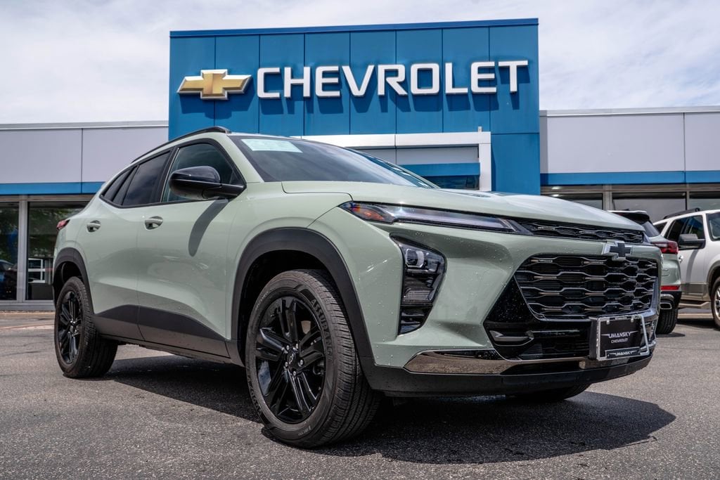 2025 Chevrolet Trax SUV 