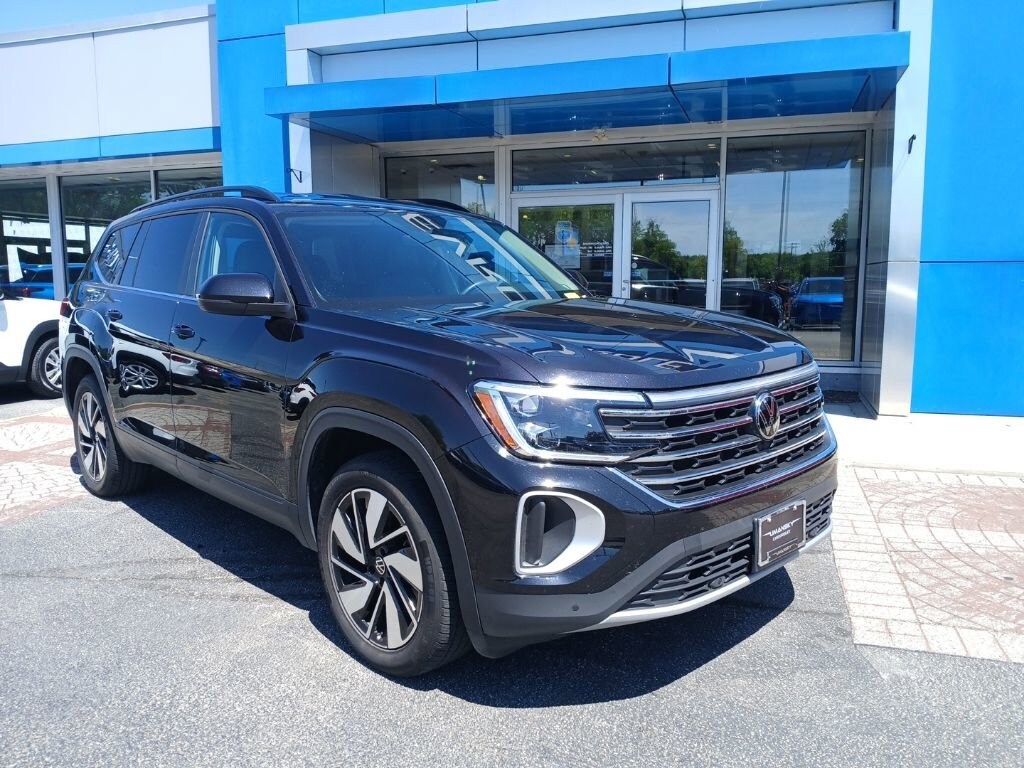 Used 2024 Volkswagen Atlas 2.0T SE w/Technology