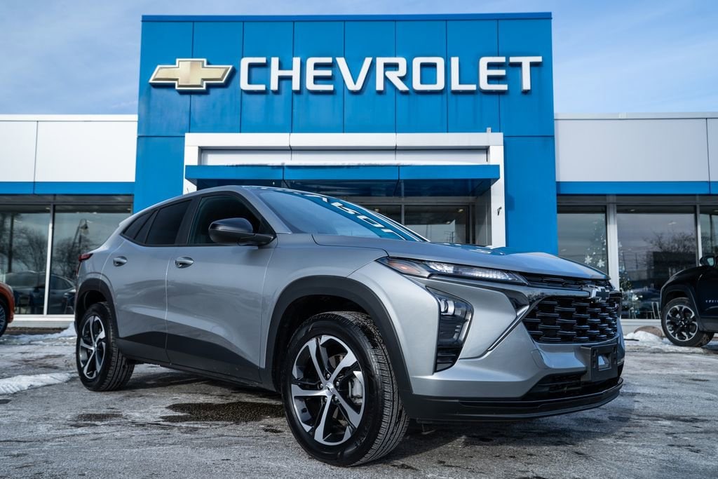 2025 Chevrolet Trax RS's photo