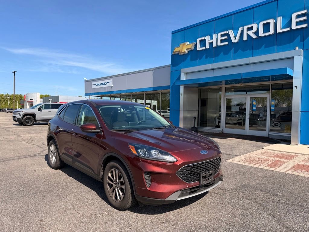 2021 Ford Escape SE FWD's photo