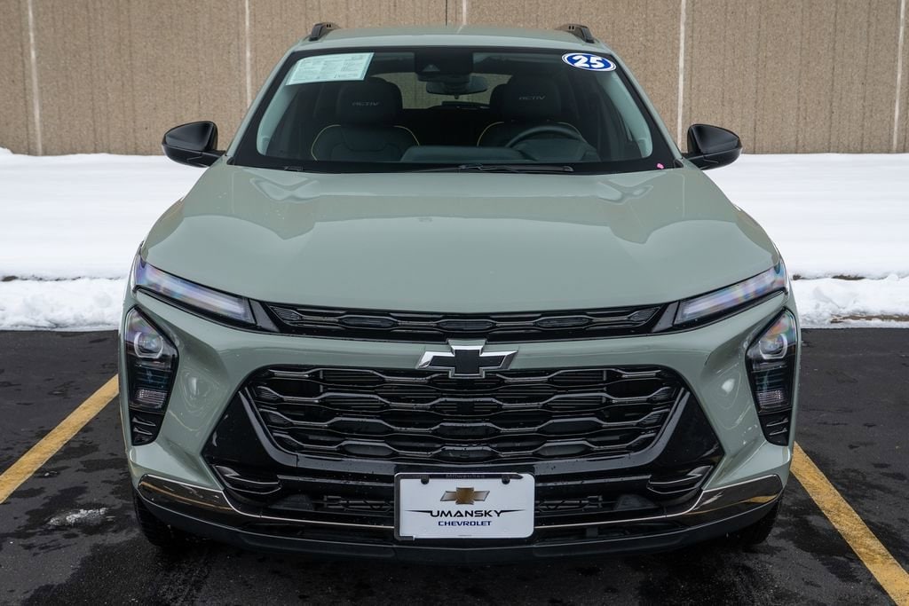 Used 2025 Chevrolet Trax Activ SUV