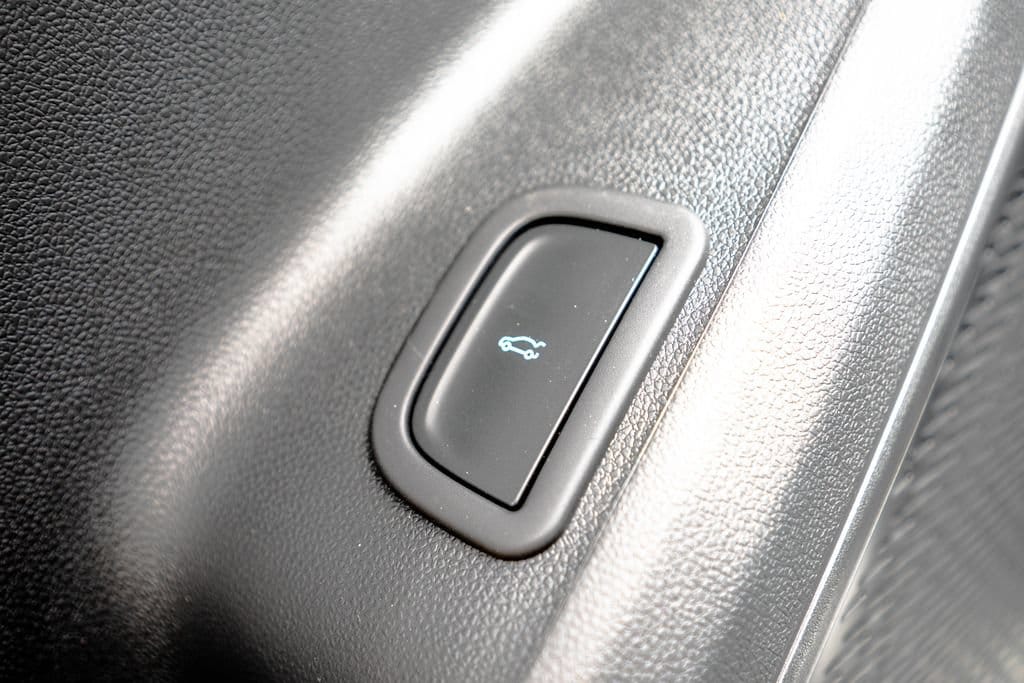 2026 Chevrolet Traverse LT - Photo 24