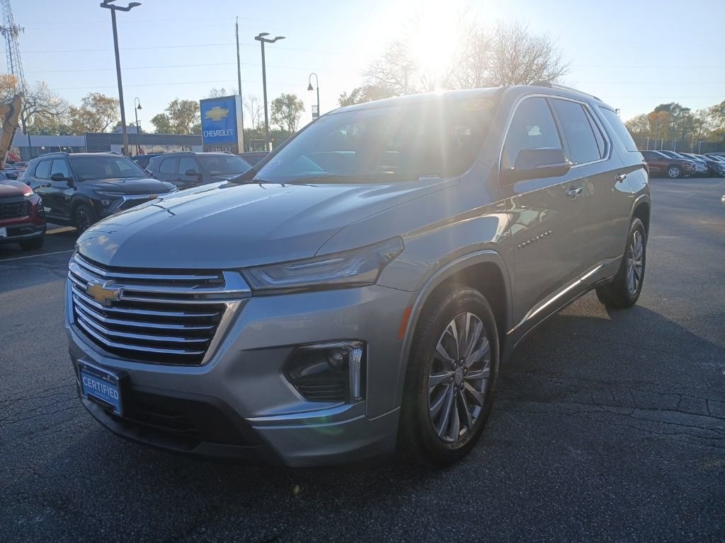 Used 2023 Chevrolet Traverse Premier SUV