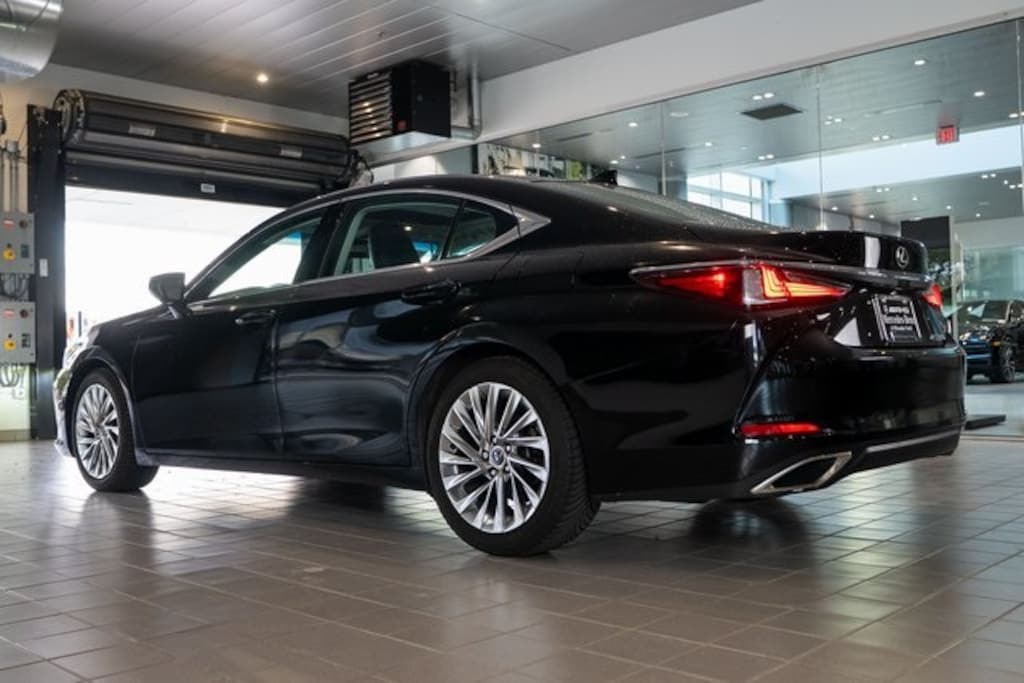 Used 2019 Lexus ES 350 Luxury Sedan