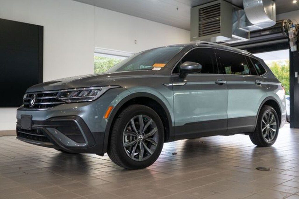 Certified 2022 Volkswagen Tiguan 2.0T SE SUV