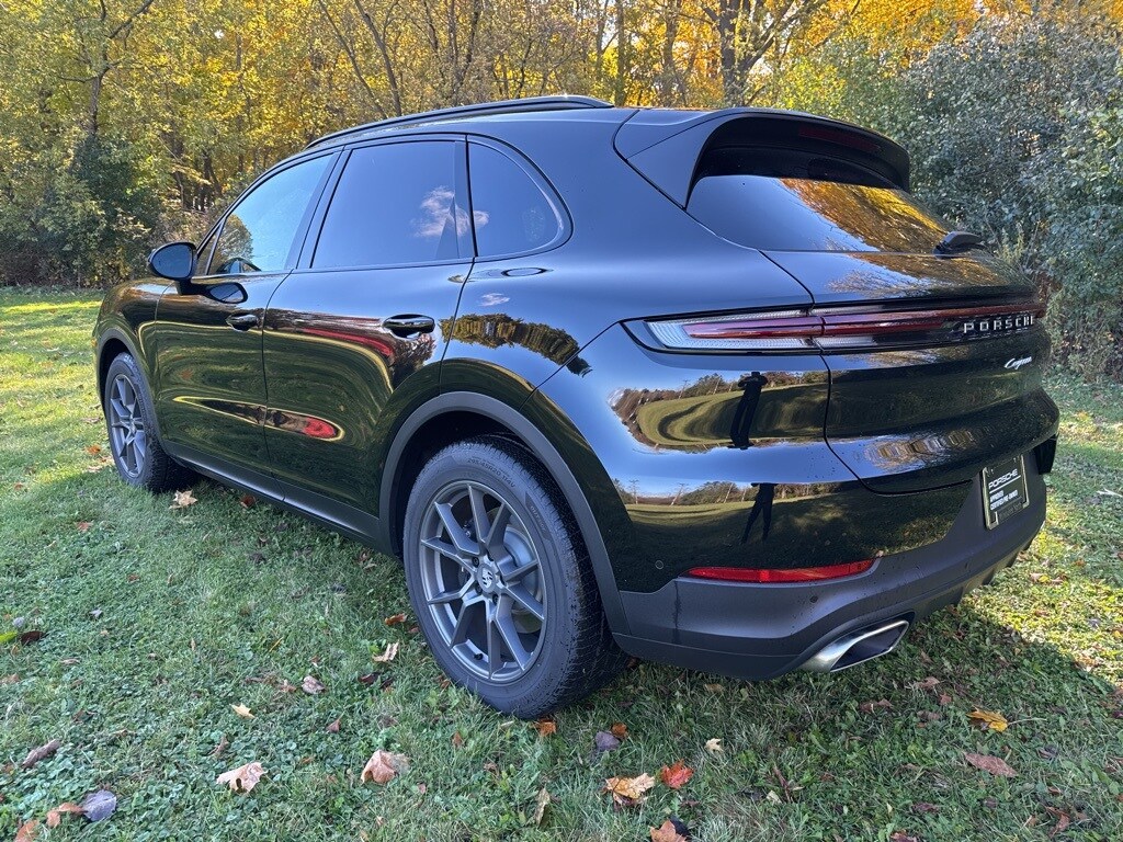 Used 2025 Porsche Cayenne  SUV