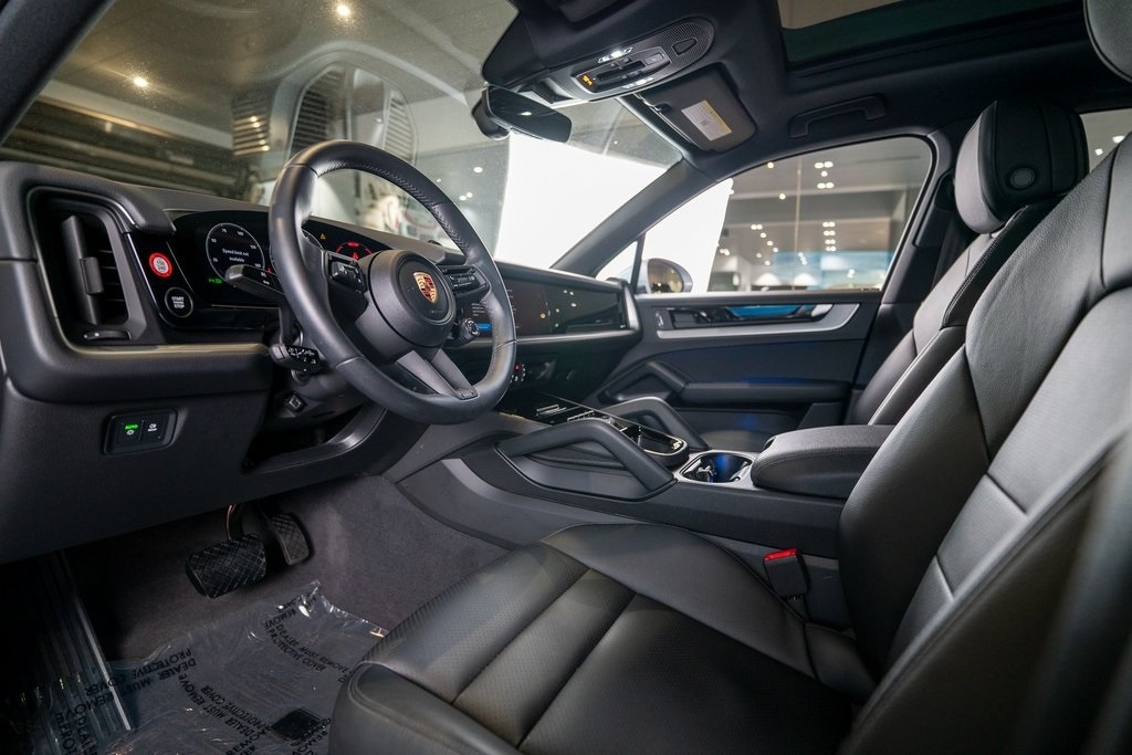 Certified 2025 Porsche Cayenne SUV