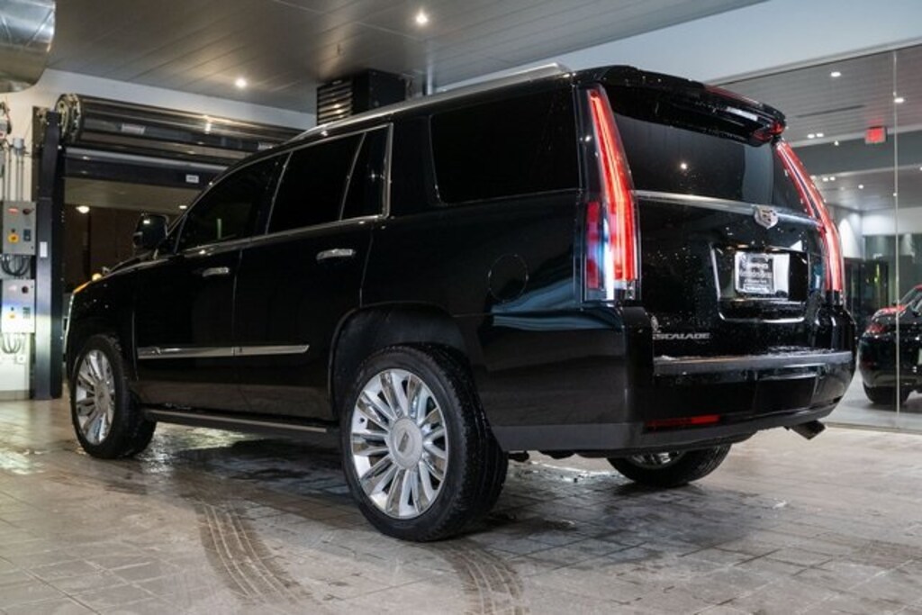 Used 2016 Cadillac Escalade Platinum Edition SUV