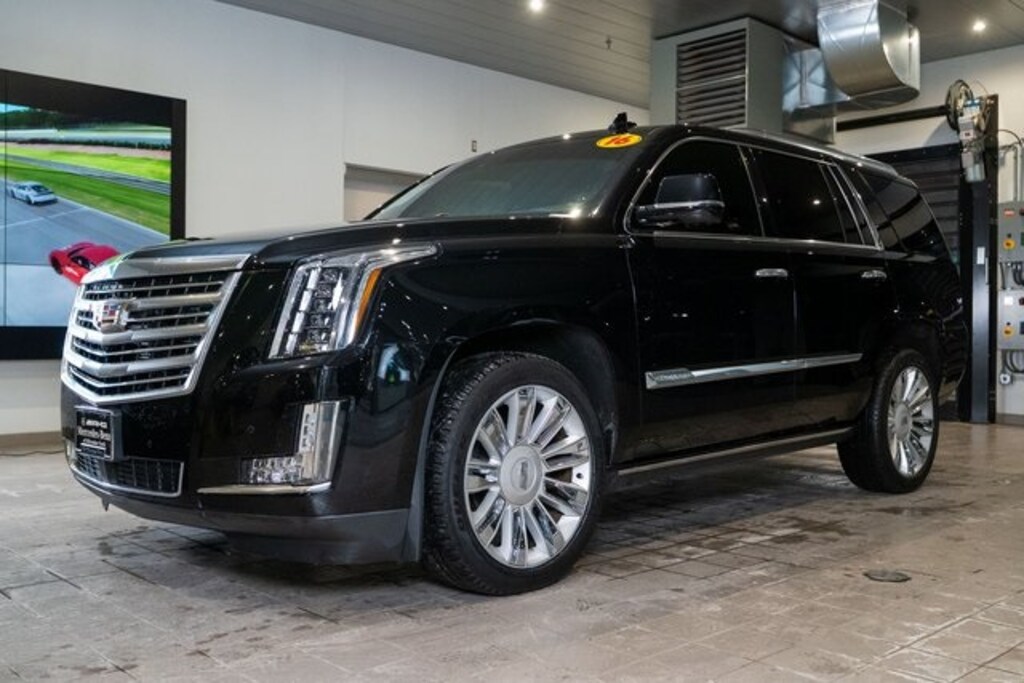 Used 2016 Cadillac Escalade Platinum Edition SUV