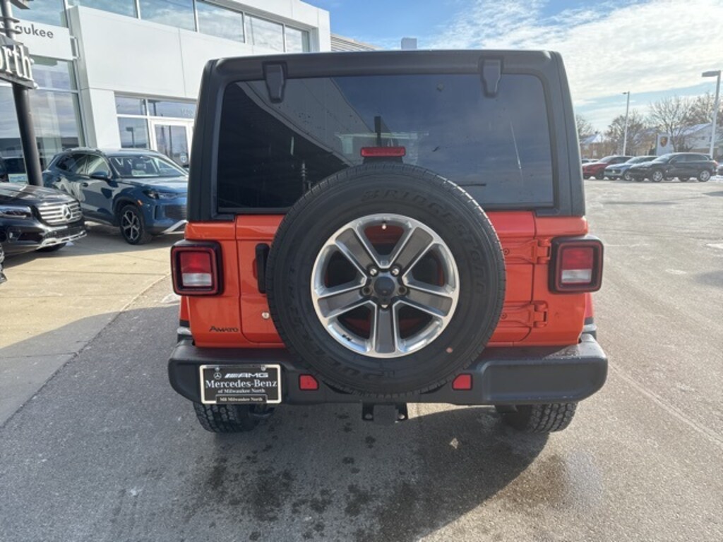 Used 2020 Jeep Wrangler Unlimited Sahara SUV