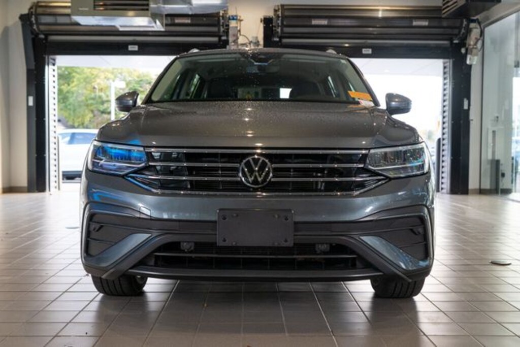 Certified 2022 Volkswagen Tiguan 2.0T SE SUV