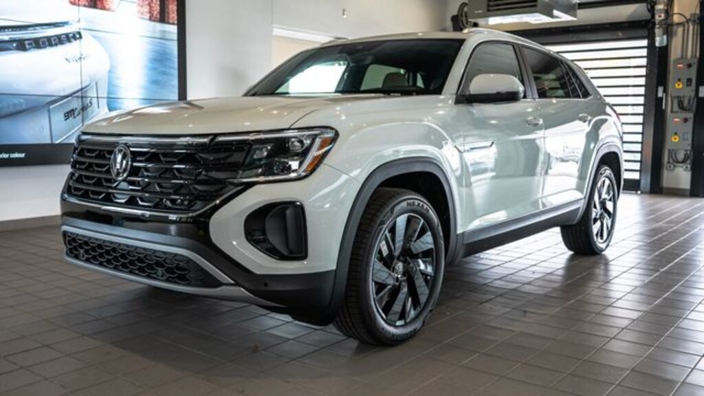Certified 2025 Volkswagen Atlas Cross Sport 2.0T SE w/Technology SUV