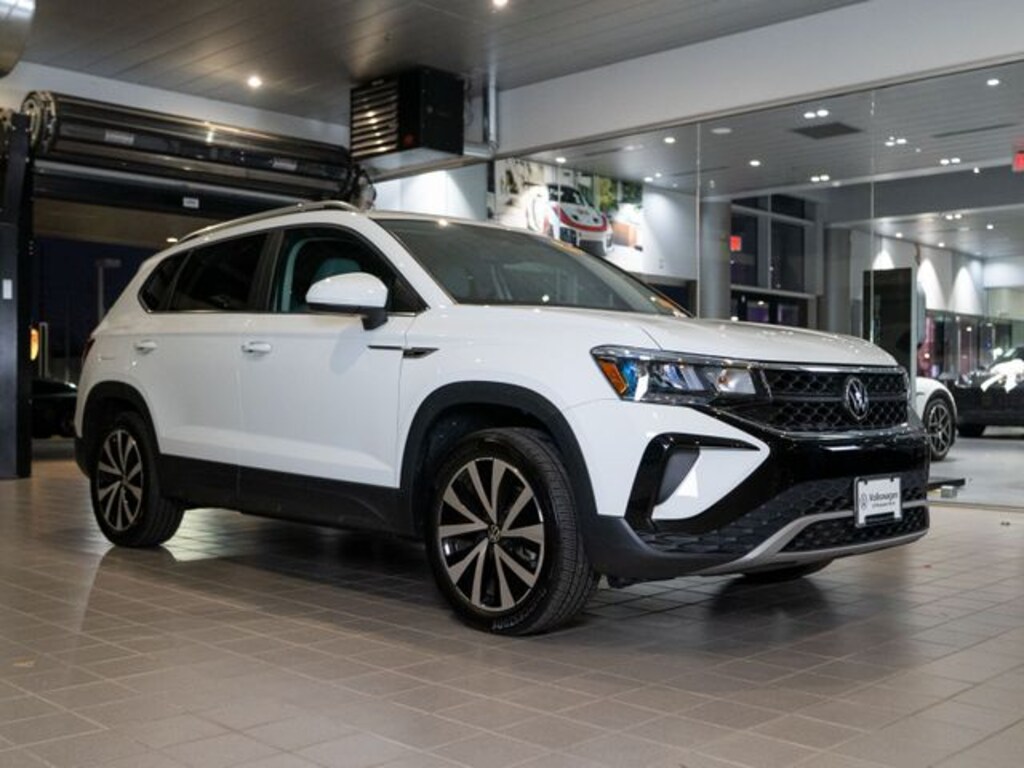 Certified 2023 Volkswagen Taos 1.5T SE SUV