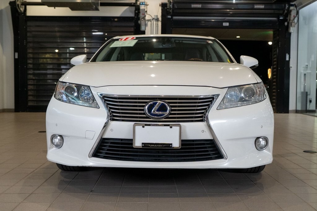 Used 2013 Lexus ES 300h Sedan