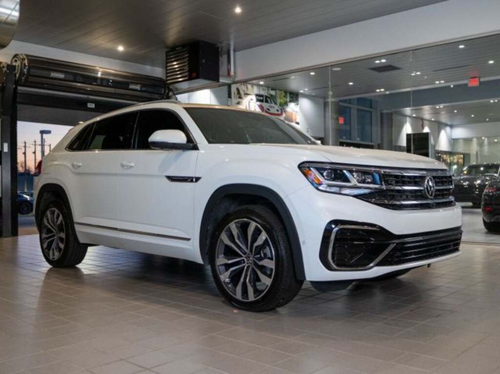 Certified 2022 Volkswagen Atlas Cross Sport 3.6L V6 SEL Premium R-Line SUV
