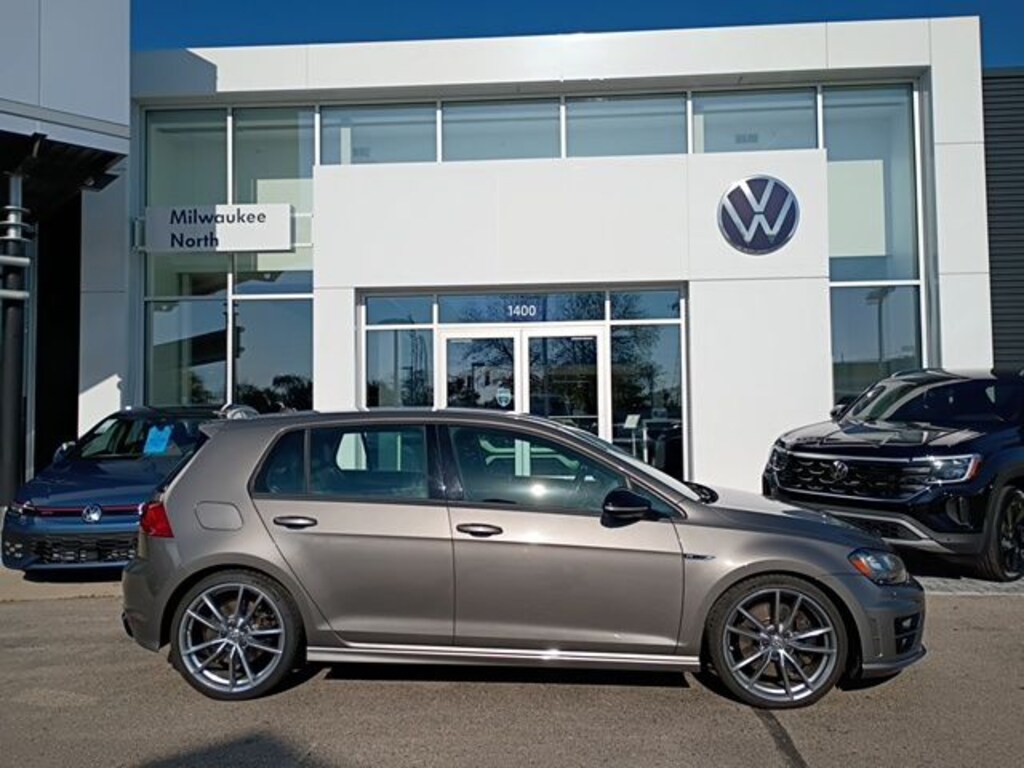 Used 2017 Volkswagen Golf R DCC & Navigation 4motion Hatchback