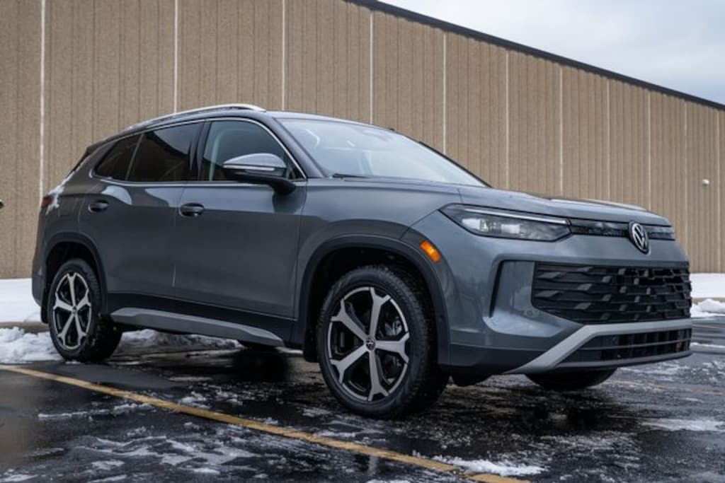 Certified 2026 Volkswagen Tiguan 2.0T SE SUV