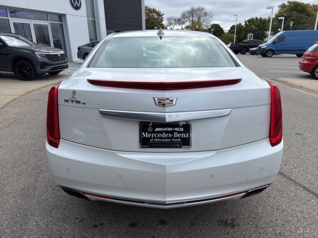 Used 2016 Cadillac XTS Luxury Sedan