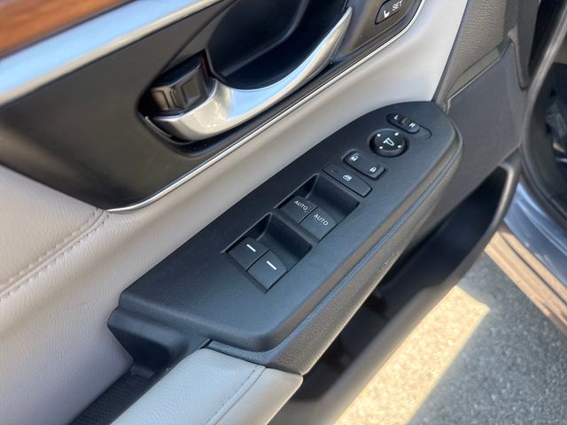2019 Honda CR-V Touring - Photo 10