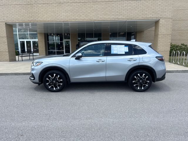2026 Honda HR-V EX-L AWD's photo