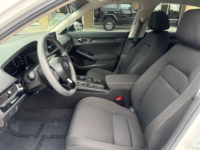 2025 Honda Civic LX - Photo 8
