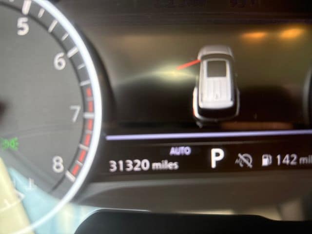 2025 Nissan Pathfinder SV - Photo 13