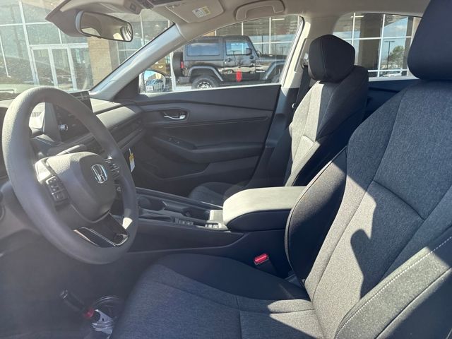 2026 Honda Accord LX - Photo 8