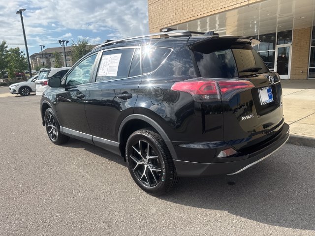 Used 2018 Toyota RAV4 SE with VIN 2T3JFREV0JW781689 for sale in Mt. Juliet, TN