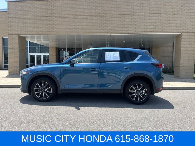 2018 Mazda CX-5 Touring auto's photo