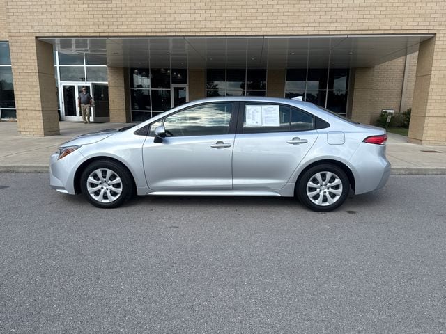 2022 Toyota Corolla LE CVT's photo