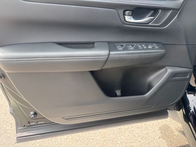2025 Honda CR-V LX - Photo 9