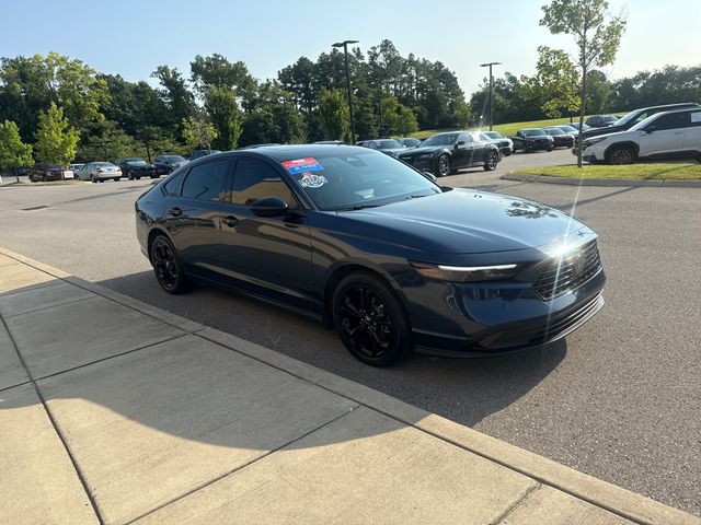 2025 Honda Accord SE - Photo 6