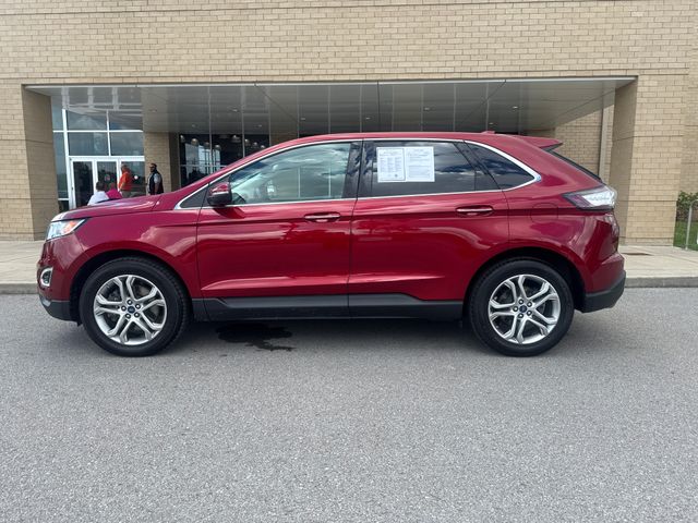2015 Ford Edge Titanium's photo