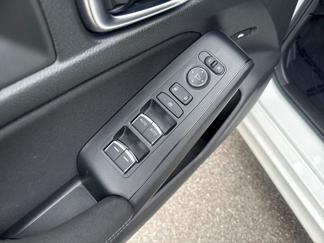 2025 Honda Civic LX - Photo 10