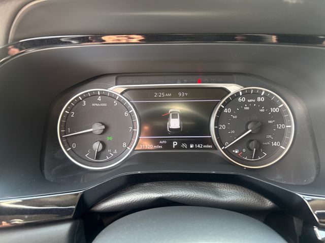 2025 Nissan Pathfinder SV - Photo 12