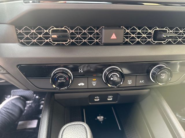 2026 Honda Accord LX - Photo 14