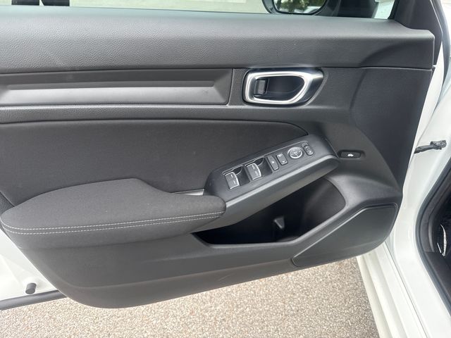 2025 Honda Civic LX - Photo 9