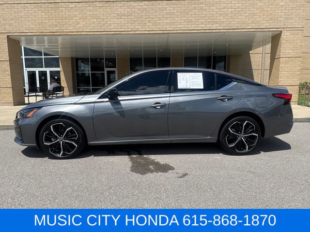 Used 2025 Nissan Altima SR
