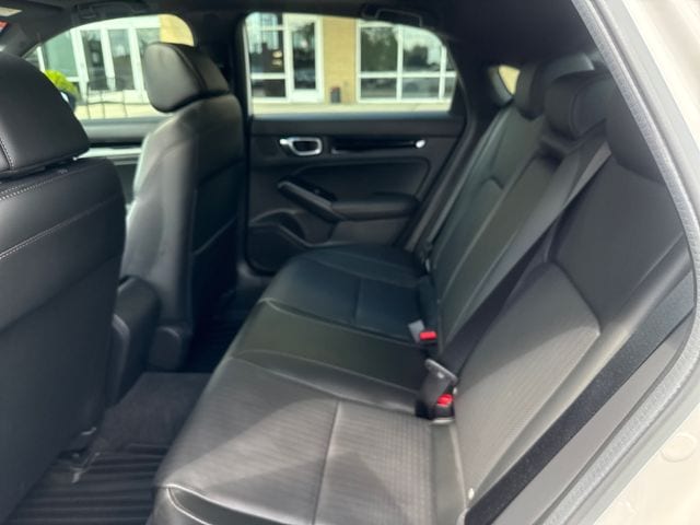 2025 Honda Civic Hatchback Sport Touring - Photo 20