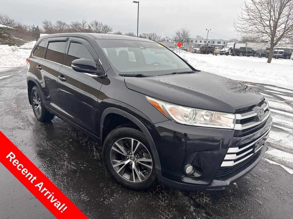 2017 Toyota Highlander LE Plus