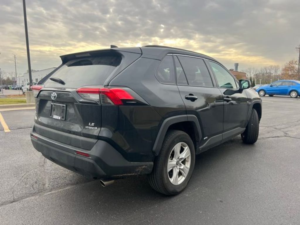 Used 2024 Toyota RAV4 Hybrid LE SUV