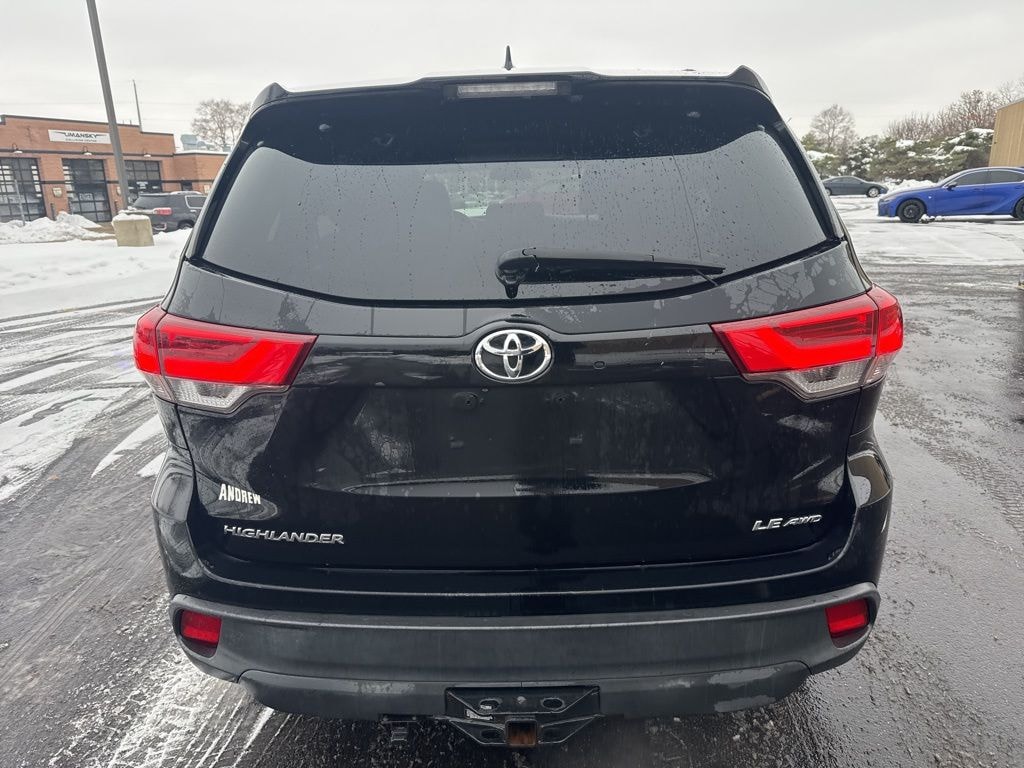 Used 2017 Toyota Highlander SUV