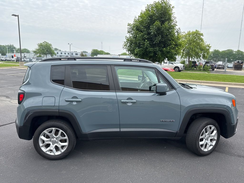 Used 2017 Jeep Renegade Latitude with VIN ZACCJBBB7HPG56982 for sale in Milwaukee, WI